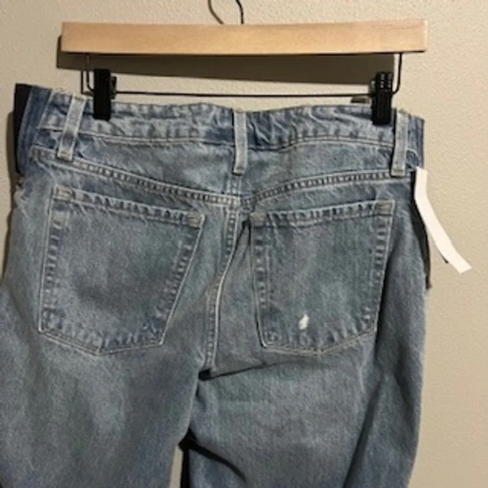 Isabel Maternity‎ by Ingrid & Isabel Cropped Vintage Straight Jeans Light Wash 6